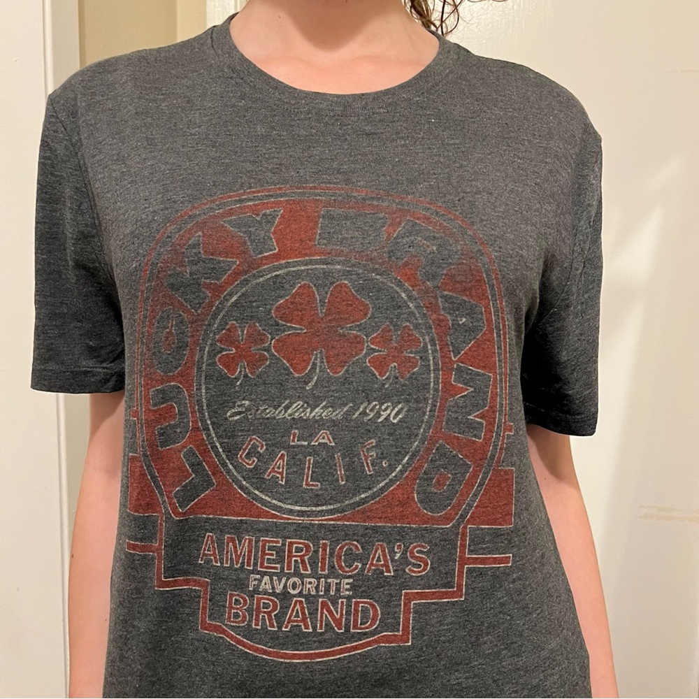 Lucky Brand Men’s/Women’s Graphic Tee